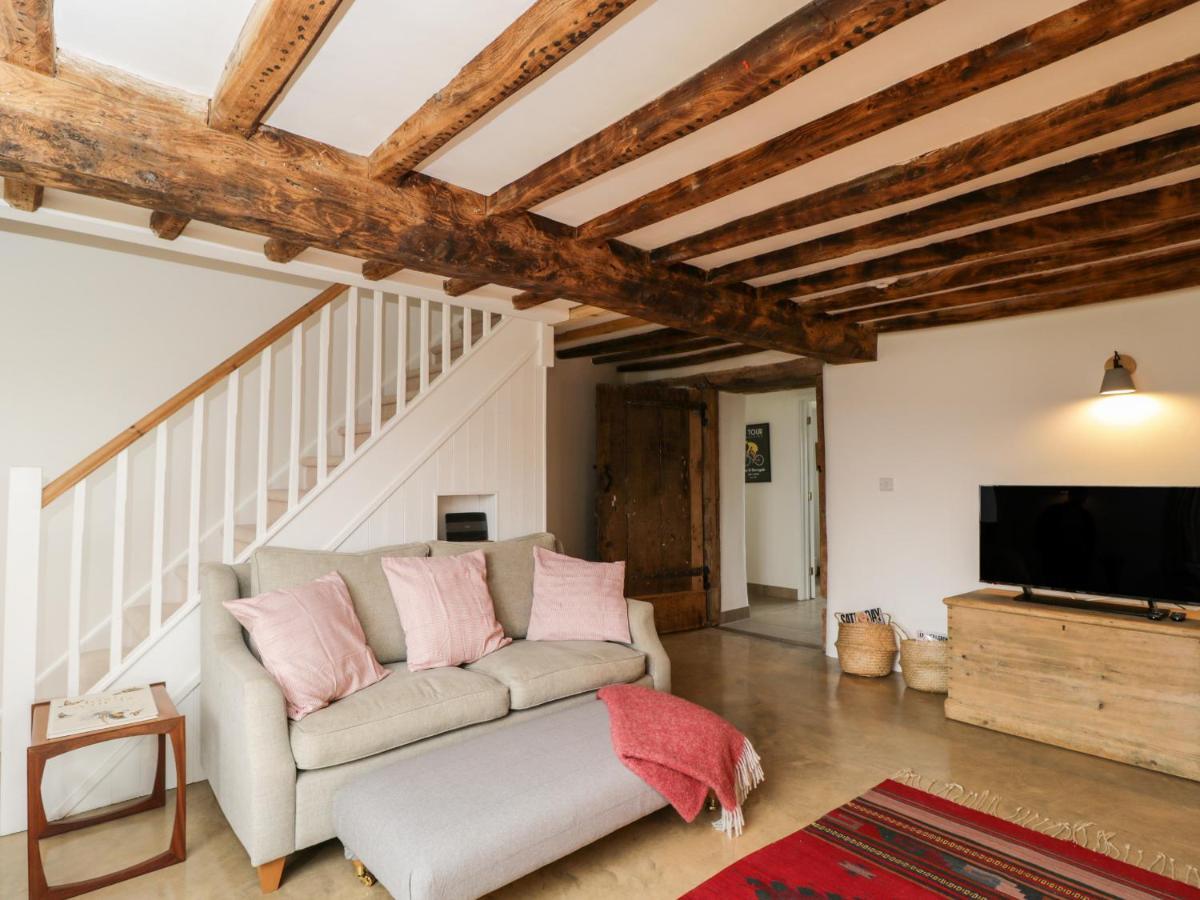 High Cogges Farm Holiday Cottages Вітні Екстер'єр фото
