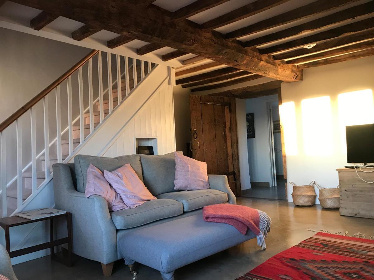 High Cogges Farm Holiday Cottages Вітні Екстер'єр фото