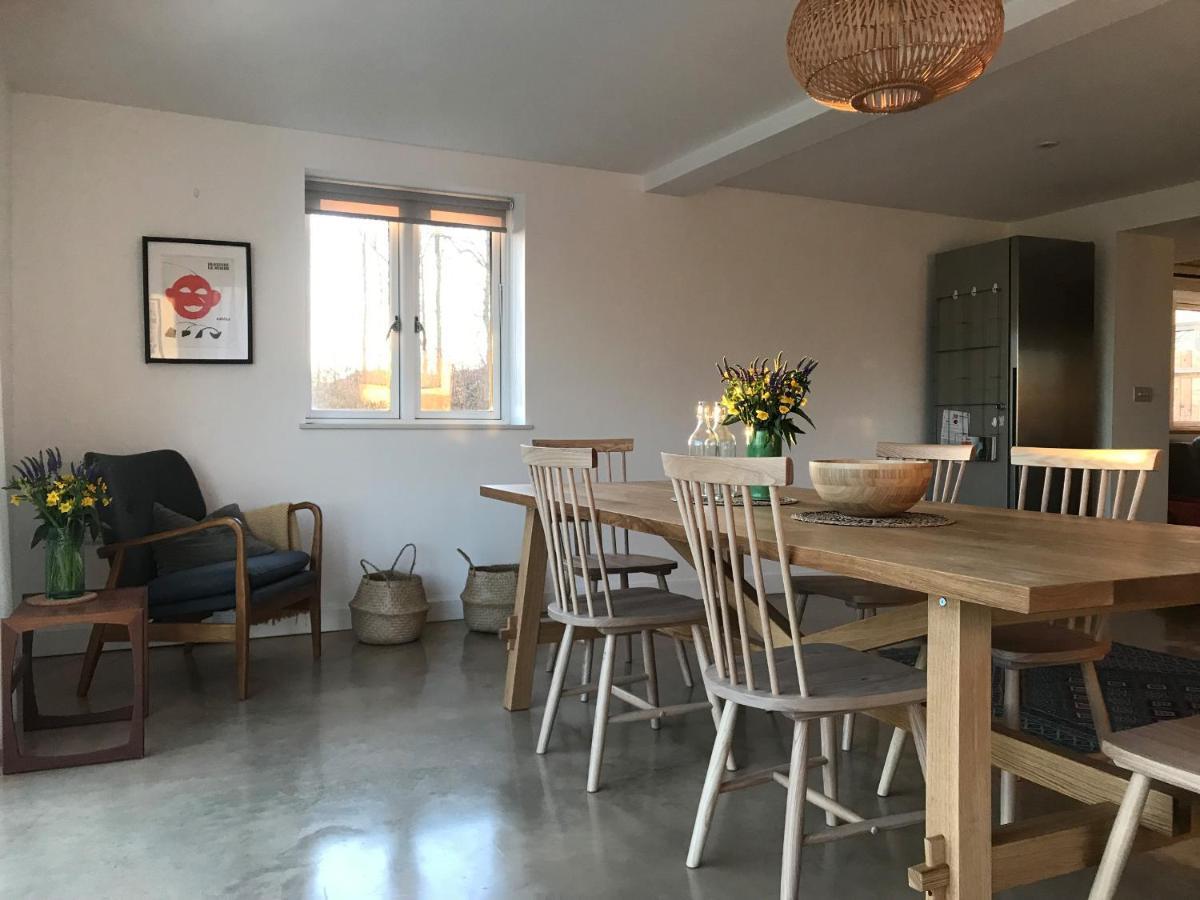 High Cogges Farm Holiday Cottages Вітні Екстер'єр фото