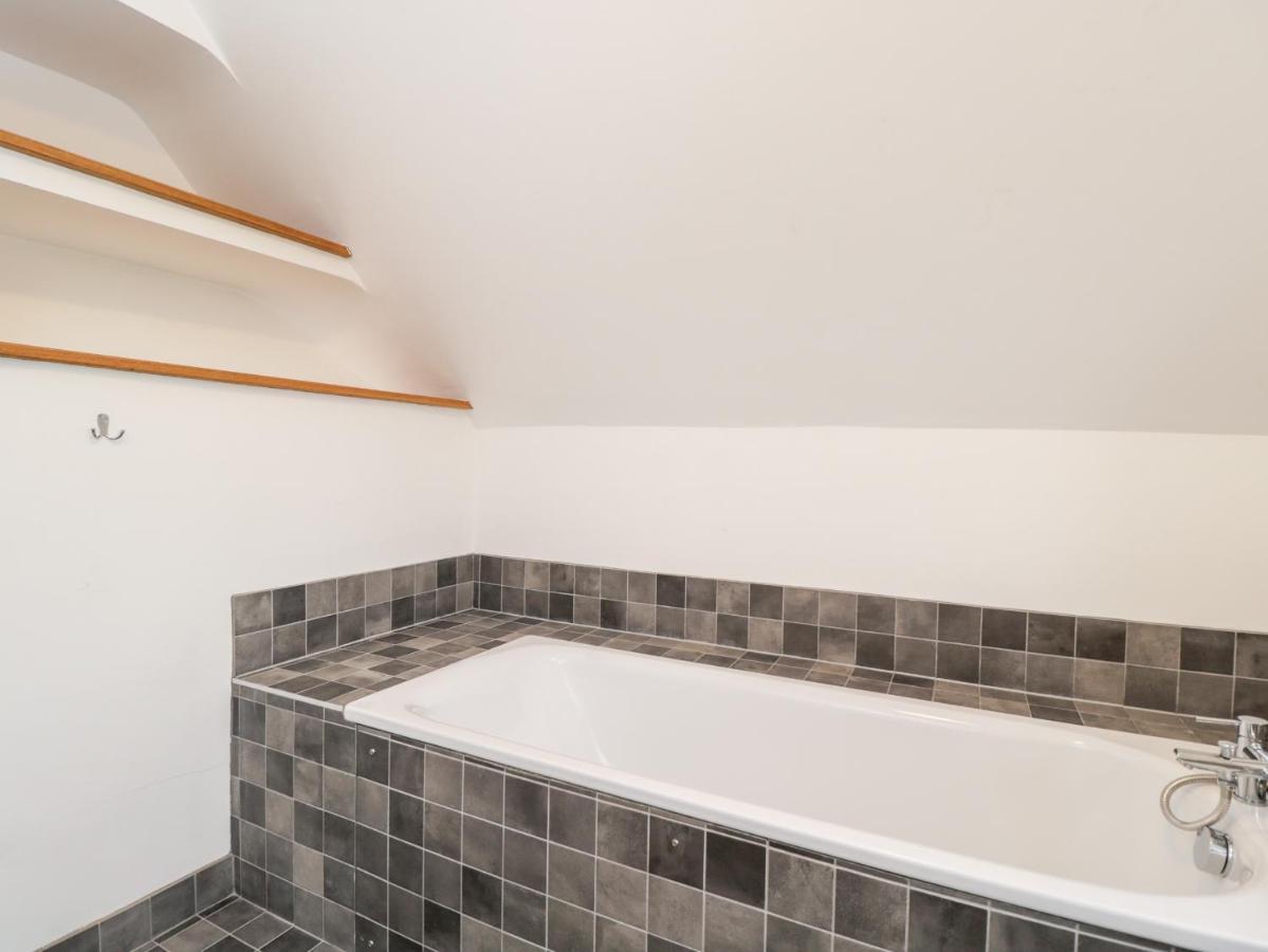 High Cogges Farm Holiday Cottages Вітні Екстер'єр фото